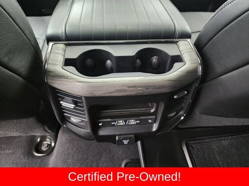 Used 2025 RAM 3500 Limited image 27