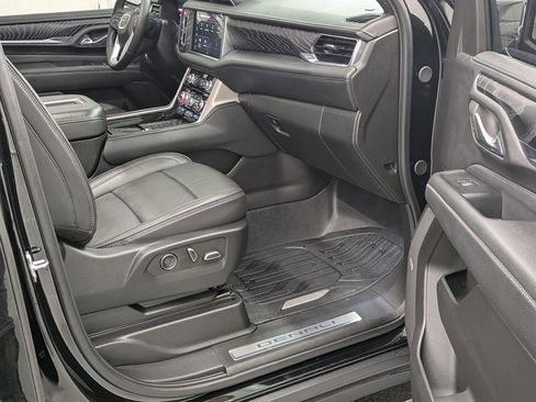 Used 2024 GMC Yukon Denali AWD/4WD image 27
