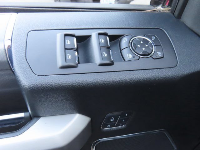 Used 2015 Ford F150 Lariat w/ Equipment Group 502A Luxury AWD/4WD image 18