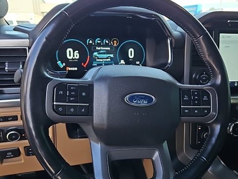 Used 2022 Ford F150 Lariat AWD/4WD image 14