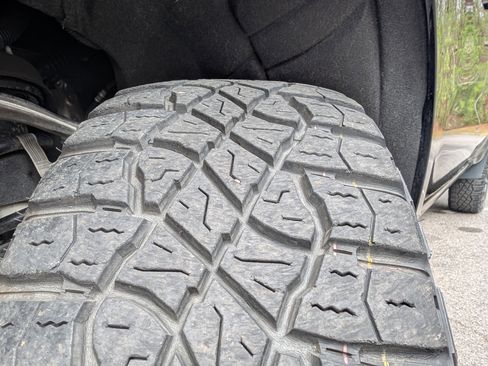 Used 2021 Chevrolet Silverado 1500 LT Trail Boss w/ Convenience Package II image 36