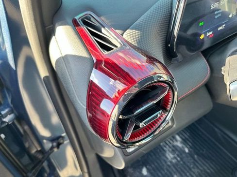 Used 2026 Chevrolet Equinox RS w/ Convenience Package III image 29