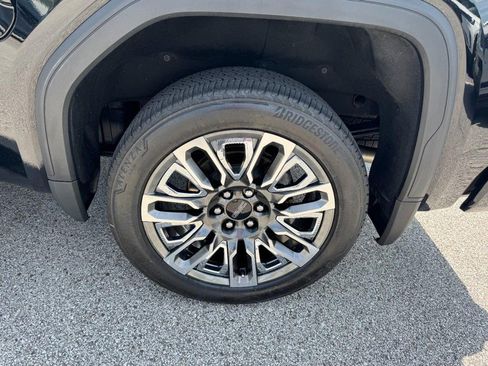 Used 2023 GMC Sierra 1500 Denali Ultimate AWD/4WD image 27