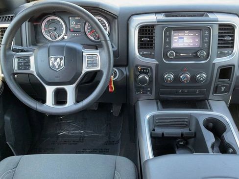 Used 2022 RAM 1500 Classic Warlock AWD/4WD image 12