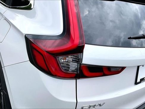 Used 2025 Honda CR-V Sport image 22