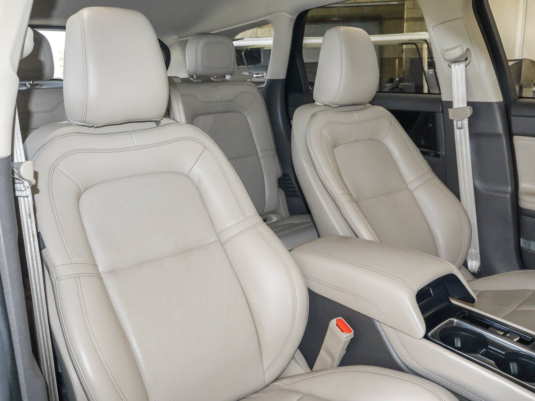 Used 2022 Lincoln Corsair AWD w/ Equipment Group 101A image 41