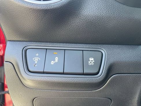 Used 2023 Kia Forte LXS w/ LXS Technology Package FWD image 32