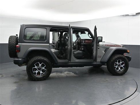 Used 2021 Jeep Wrangler Unlimited Rubicon w/ Dual Top Group image 34