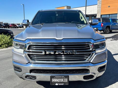 Used 2019 RAM 1500 Laramie AWD/4WD image 2