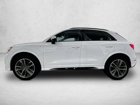 Used 2022 Audi Q3 2.0T Premium Plus AWD/4WD image 6