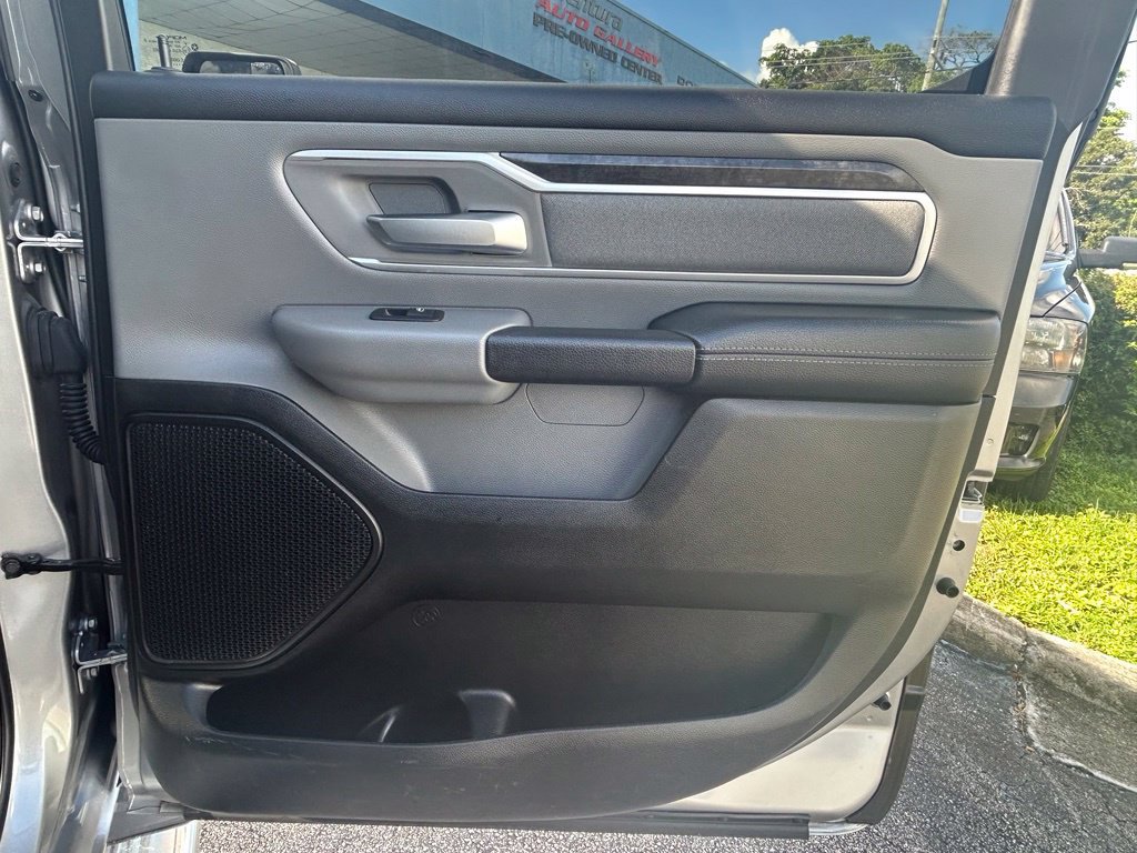 Used 2020 RAM 1500 Big Horn RWD image 33