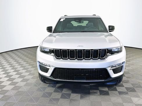 New 2025 Jeep Grand Cherokee Limited image 4