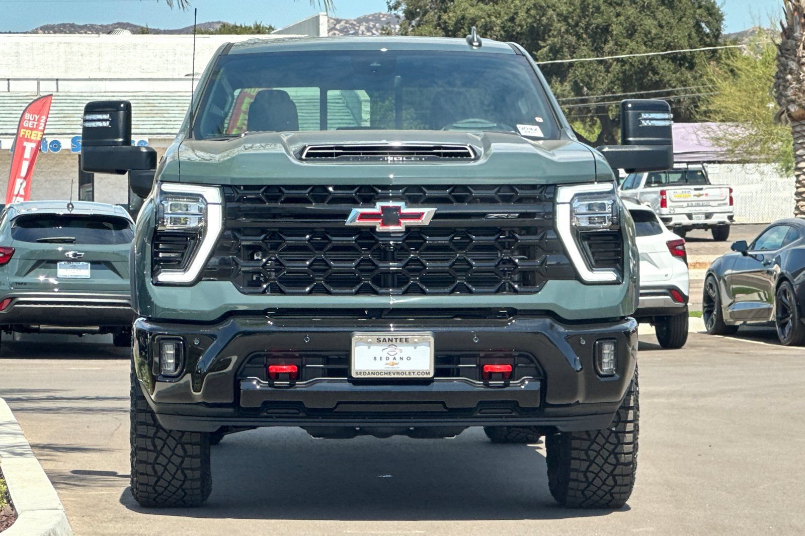 New 2026 Chevrolet Silverado 2500 ZR2 w/ LPO, Dark Essentials Package AWD/4WD image 9
