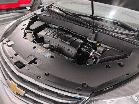 Used 2017 Chevrolet Traverse LT FWD image 26