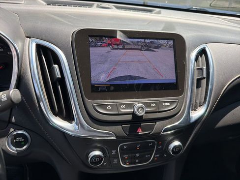 Used 2020 Chevrolet Equinox Premier image 6