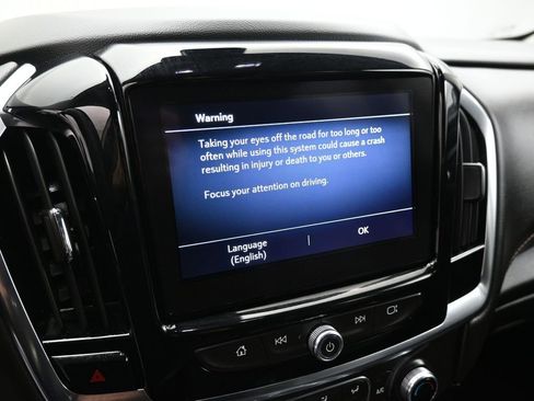 Used 2021 Chevrolet Traverse RS image 15