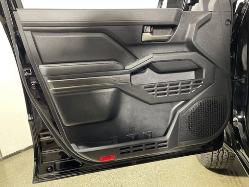 Certified 2025 Toyota Tacoma 4x4 Double Cab Hybrid image 17