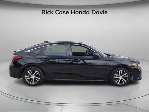 Certified 2024 Honda Civic LX image 3