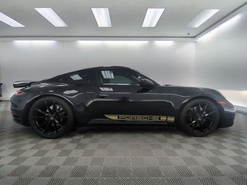 Used 2020 Porsche 911 Carrera S RWD image 8