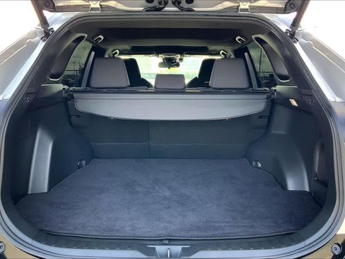 Used 2023 Toyota RAV4 SE w/ Convenience Package AWD/4WD image 34