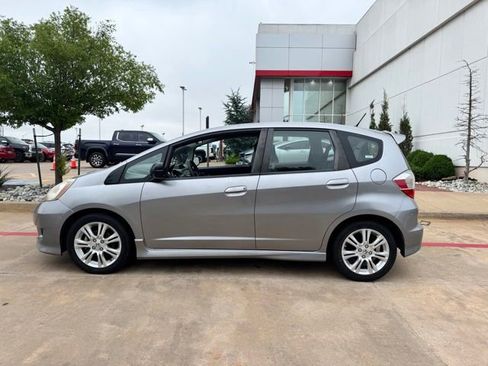 Used 2009 Honda Fit Sport image 2