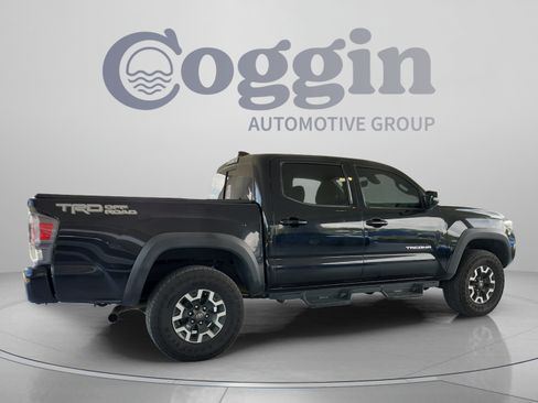 Used 2022 Toyota Tacoma TRD Off-Road w/ Technology Package RWD image 5