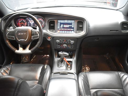 Used 2022 Dodge Charger SRT Hellcat w/ Harman/Kardon Audio Group image 12