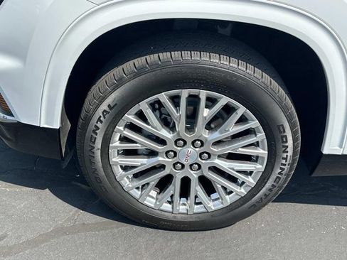 Certified 2024 GMC Acadia Denali w/ LPO, Floor Liner Package AWD/4WD image 32