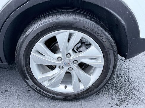 Used 2025 Buick Encore GX Preferred FWD image 31