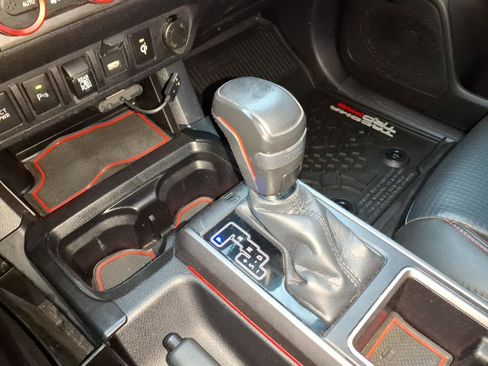 Used 2021 Toyota Tacoma TRD Pro AWD/4WD image 23