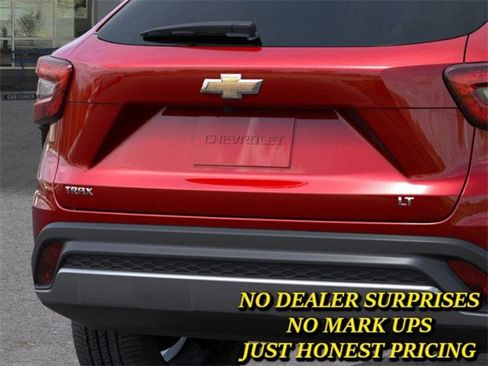 New 2026 Chevrolet Trax LT image 14