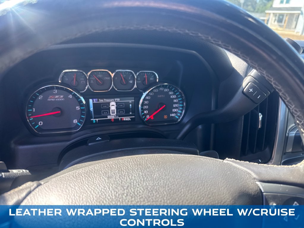 Used 2017 Chevrolet Silverado 1500 LT w/ All Star Edition AWD/4WD image 16