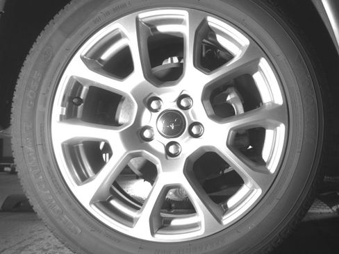 Used 2025 Jeep Compass Limited image 15