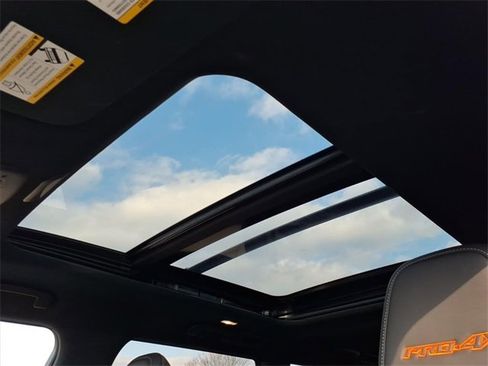 Certified 2025 Nissan Armada PRO-4X w/ Pro-4X Premium Package image 49