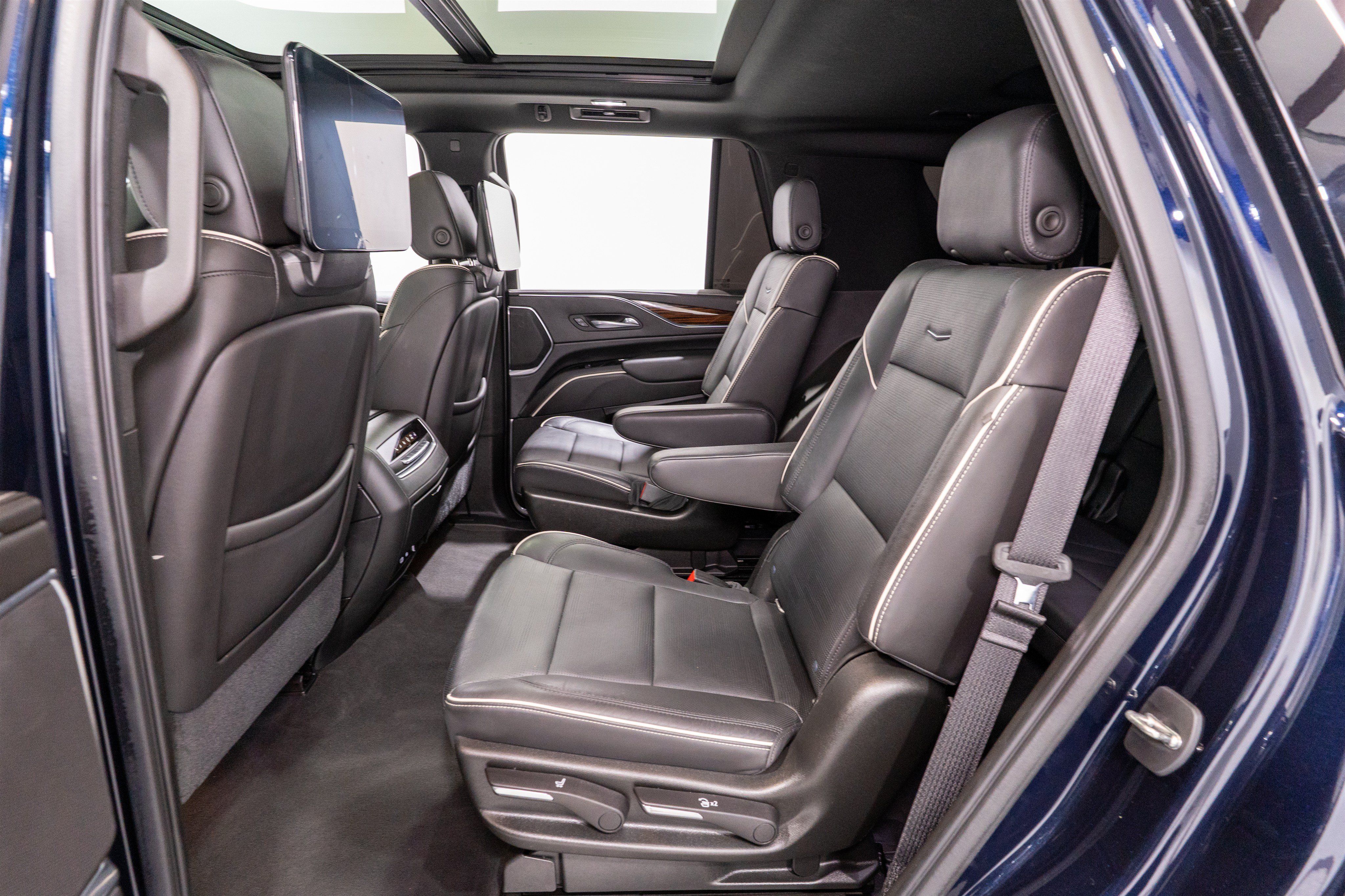 Used 2021 Cadillac Escalade Premium Luxury w/ Driver Assist Tech Package RWD image 37