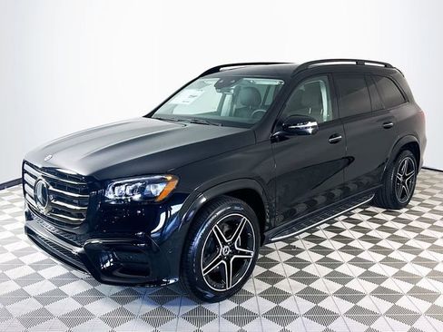 New 2026 Mercedes-Benz GLS 450 4MATIC image 3