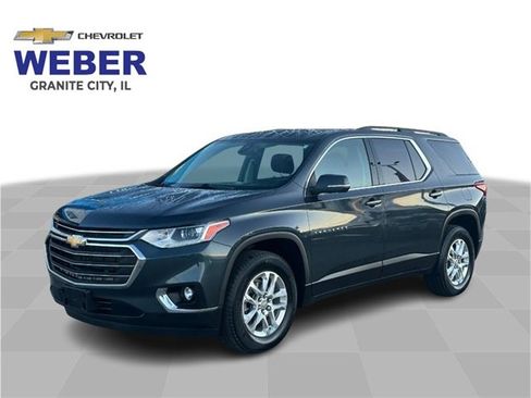 Used 2021 Chevrolet Traverse LT image 1