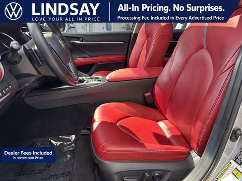 Used 2018 Toyota Camry XSE w/ Driver Assist Package FWD image 11
