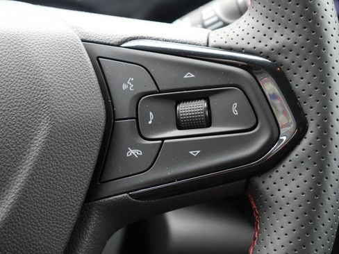 New 2026 Chevrolet Trax RS w/ Driver Confidence Package FWD image 17