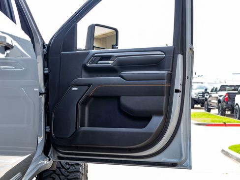 Used 2024 GMC Sierra 2500 AT4 w/ AT4 Premium Plus Package image 36