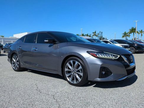 Certified 2022 Nissan Maxima Platinum w/ Sport Mat Group image 3