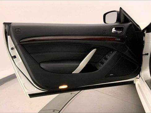 Used 2012 INFINITI G37 Convertible w/ Premium Pkg RWD image 23