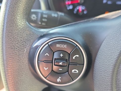 Used 2022 Kia Soul LX w/ Technology Package image 23