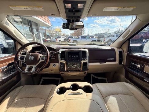 Used 2018 RAM 3500 Laramie w/ Convenience Group image 30