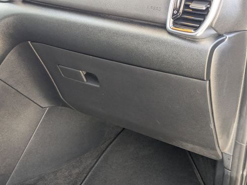 Certified 2021 Kia Sportage EX image 21