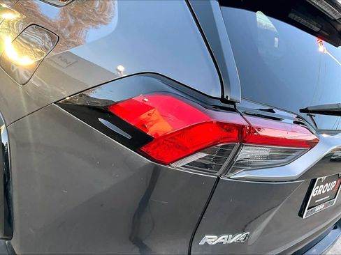 Used 2021 Toyota RAV4 XSE image 27