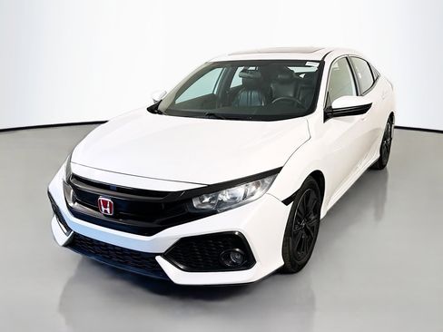 Used 2018 Honda Civic EX image 4
