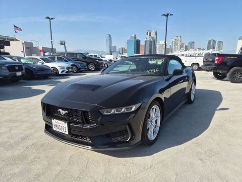 Used 2024 Ford Mustang GT Premium image 2