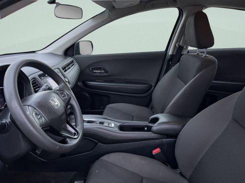 Used 2022 Honda HR-V LX image 14