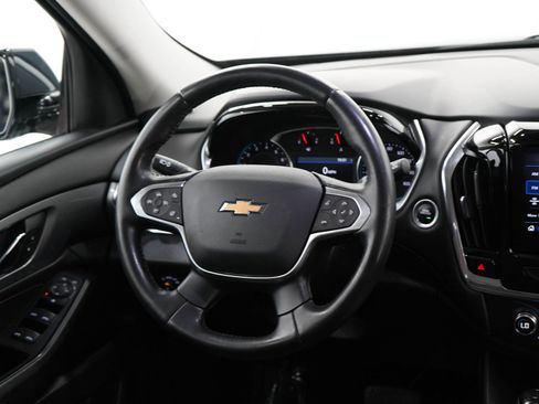 Used 2020 Chevrolet Traverse LT w/ Driver Confidence II Package AWD/4WD image 14